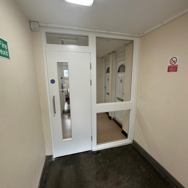 WhatsApp Image 2025-09-25 at 15.39.23_8742c1b3