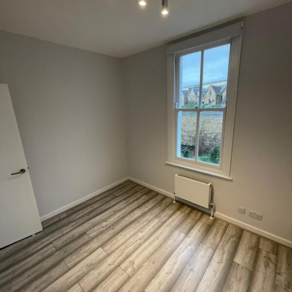 WhatsApp Image 2025-09-25 at 15.45.02_df953b74