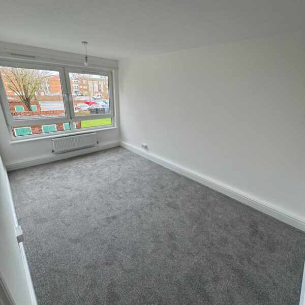 WhatsApp Image 2025-09-25 at 15.46.03_a8362299