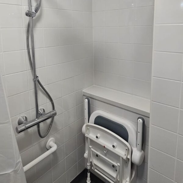 da3c54bc-7fb1-43e8-a8d8-d17d551c0105